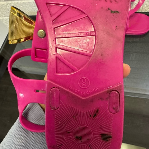 Kate Spade Pink and Gold T-Strap Sandals - Picture 10 of 11